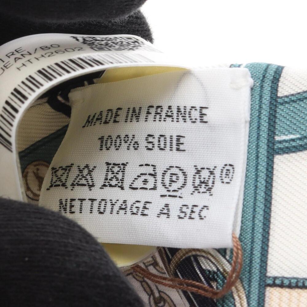 HERMES Authentic White Silk Scarf - Picture 5 of 5